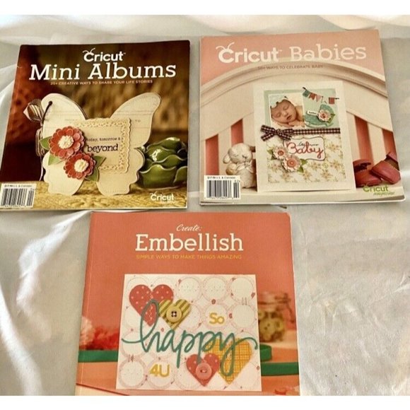 Cricut Crafting Books 2013 Bundle Including Mini Albums, Embellishments Baby - Picture 1 of 4